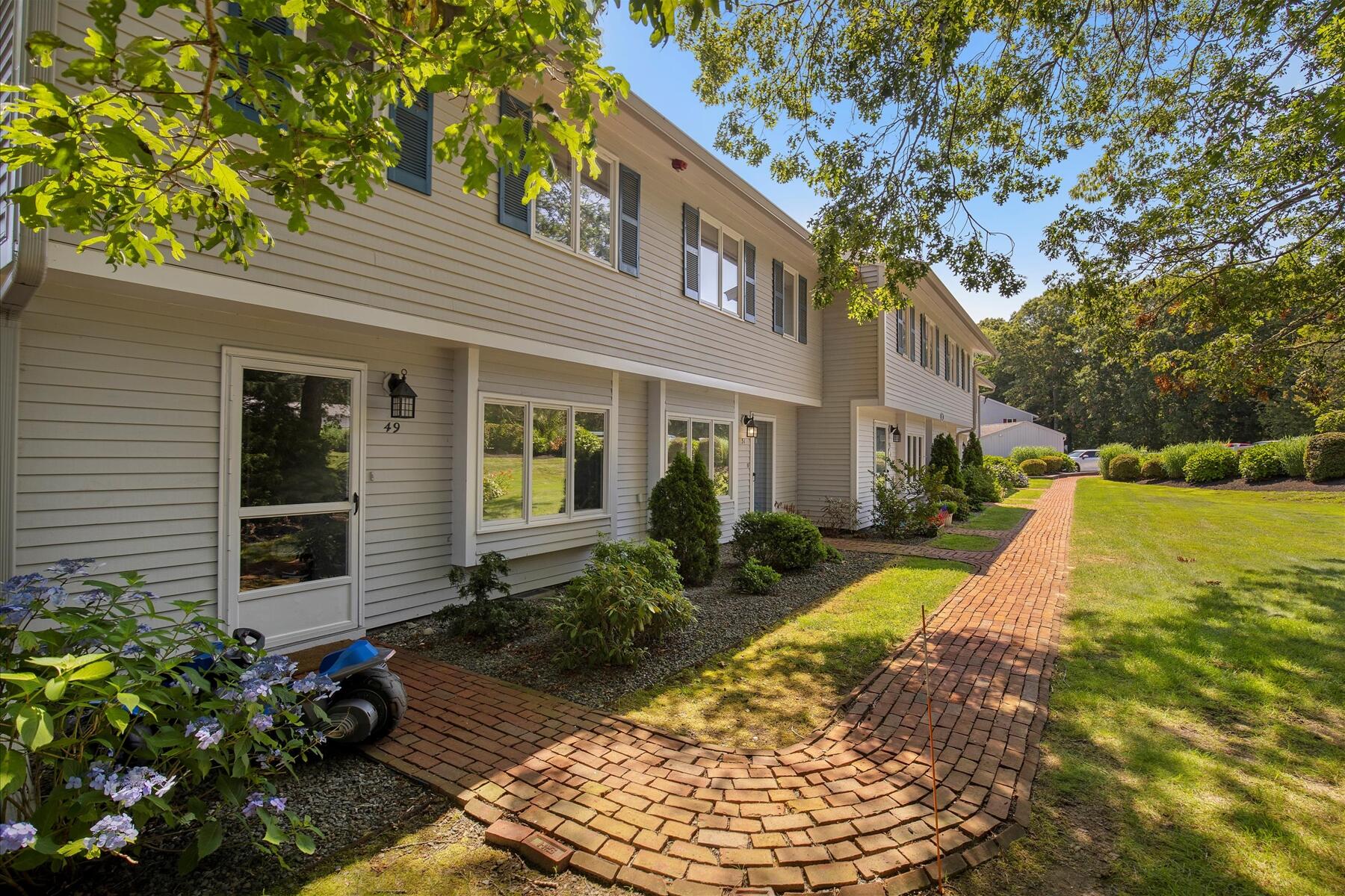 174 Lowell Road, Unit E51 Mashpee, MA 02649 - Photo 2 of 28 02-MG_4063-r(1)