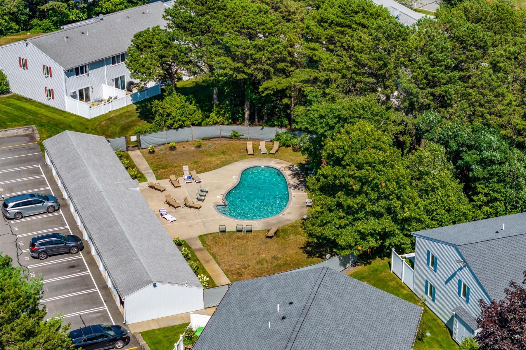 174 Lowell Road, Unit E51 Mashpee, MA 02649 - Photo 25 of 28 37-174 Lowell Rd E51-4