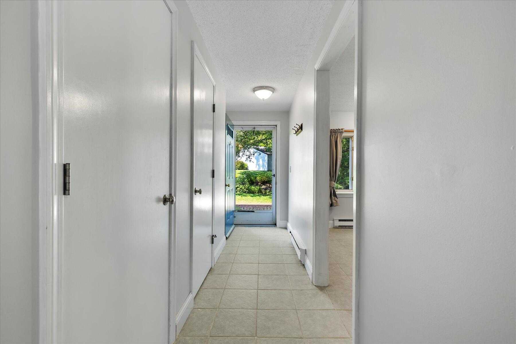 174 Lowell Road, Unit E51 Mashpee, MA 02649 - Photo 5 of 28 05-MG_3914-r