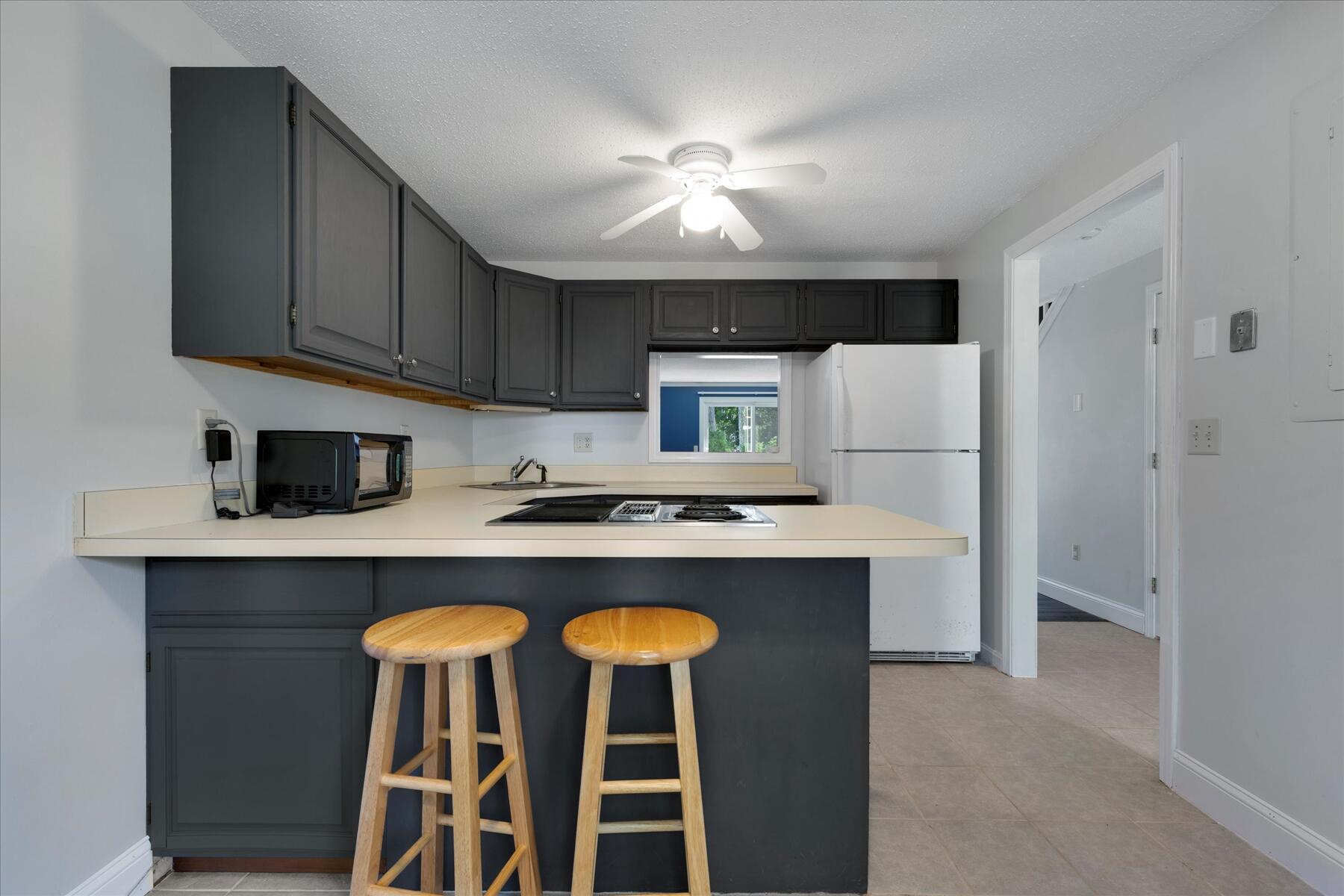 174 Lowell Road, Unit E51 Mashpee, MA 02649 - Photo 8 of 28 10-MG_3942-r