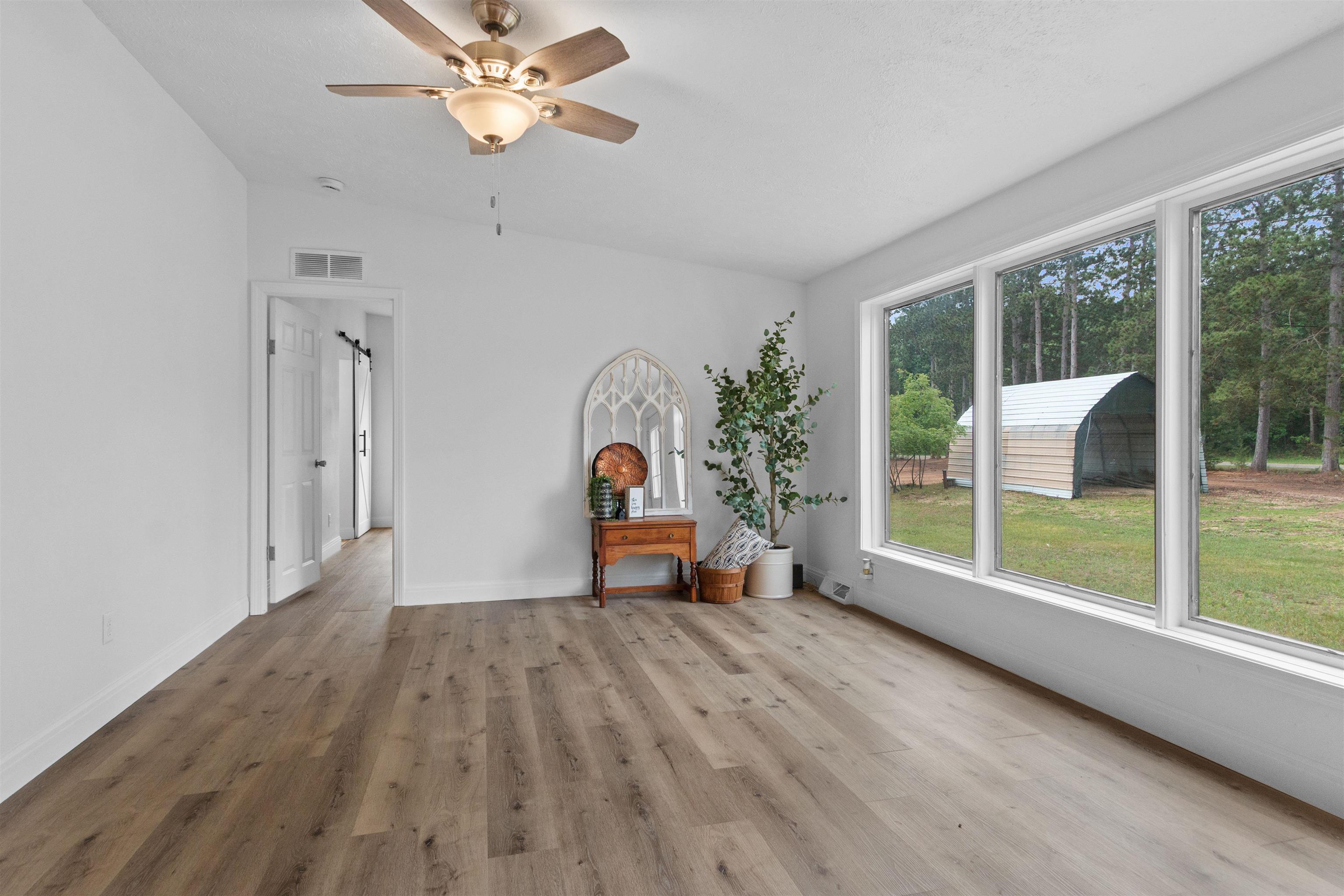 N1032 County Rd EE Redgranite, WI 54970 - Photo 4 of 44