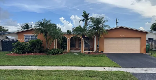 $619,900 | 9160 Southwest 54th Place, Cooper City, FL 33328