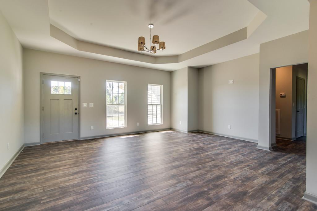 136 Blue Moon Road Dickson, TN 37055 - Photo 2 of 22 Gallery Image 2