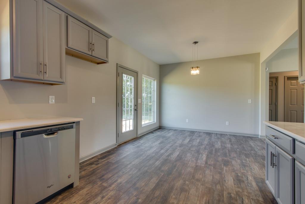 136 Blue Moon Road Dickson, TN 37055 - Photo 11 of 22 Gallery Image 11