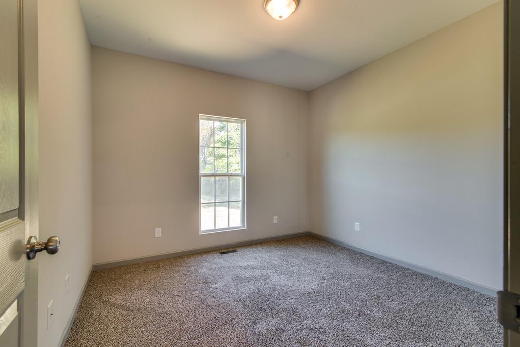 136 Blue Moon Road Dickson, TN 37055 - Photo 17 of 22 Gallery Image 17