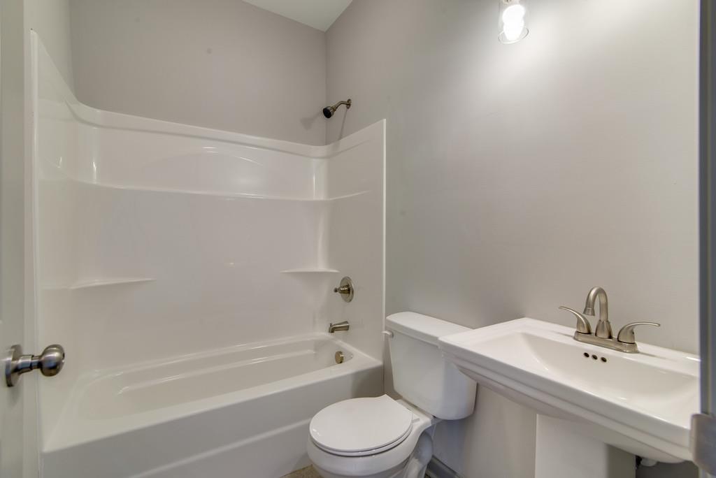 136 Blue Moon Road Dickson, TN 37055 - Photo 19 of 22 Gallery Image 19