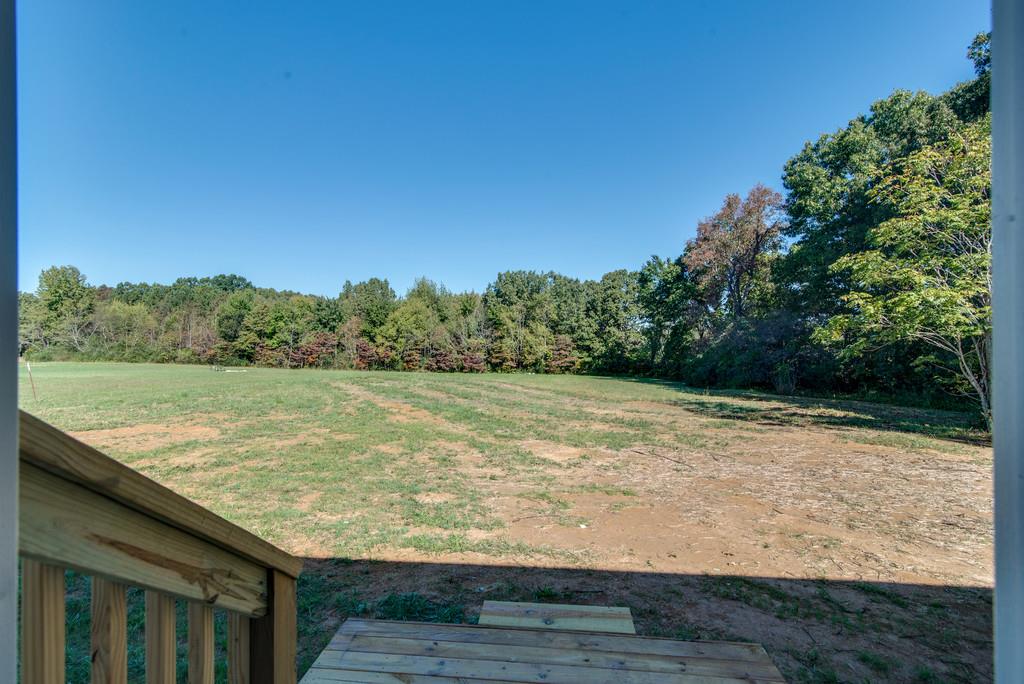 136 Blue Moon Road Dickson, TN 37055 - Photo 8 of 22 Gallery Image 8