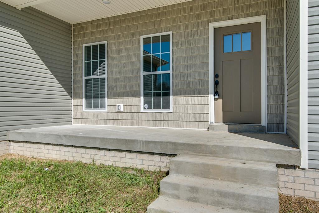 136 Blue Moon Road Dickson, TN 37055 - Photo 10 of 22 Gallery Image 10