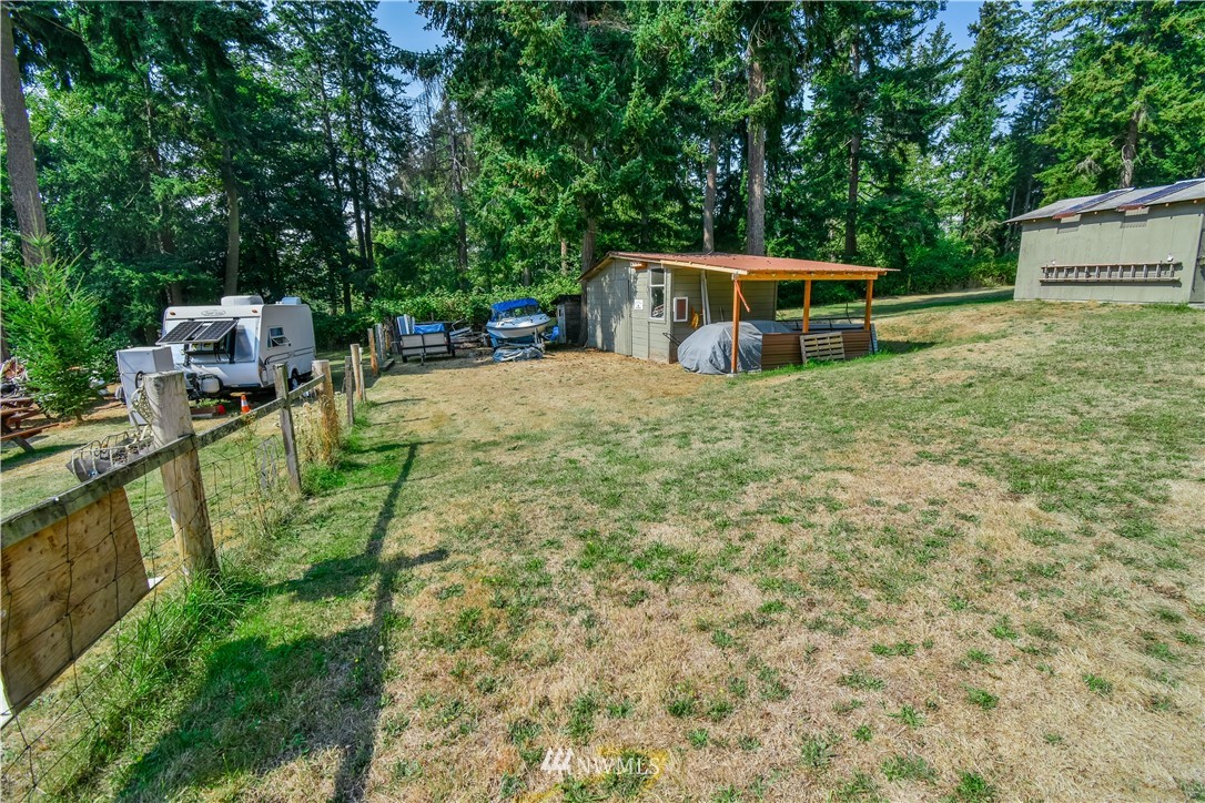 945 East Crescent Harbor Road Oak Harbor, WA 98277 - Photo 32 of 32 Gallery Image 32