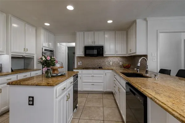 $819,000 | 1745 Summer Lane, Keller, TX 76262