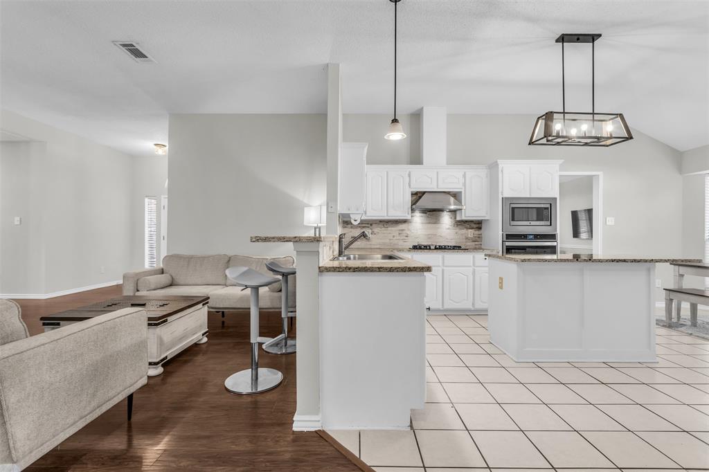 308 Glen Ridge Drive Murphy, TX 75094 - Photo 12 of 36