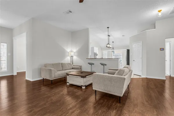 $588,000 | 308 Glen Ridge Drive, Murphy, TX 75094