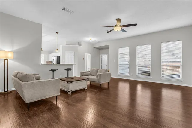 $588,000 | 308 Glen Ridge Drive, Murphy, TX 75094