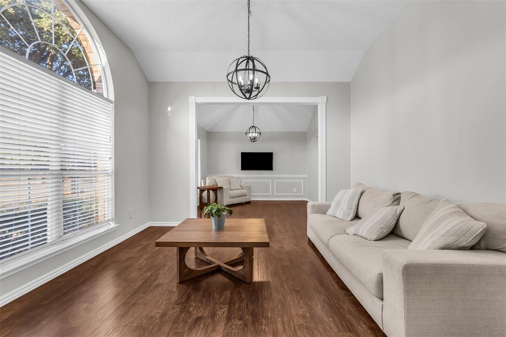 308 Glen Ridge Drive Murphy, TX 75094 - Photo 5 of 38