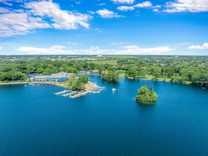 $1,650,000 | 2036 Valley Lo Lane, Glenview, IL 60025
