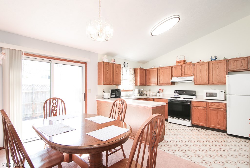 6161 Ridgeview Boulevard North Ridgeville, OH 44039 - Photo 14 of 33