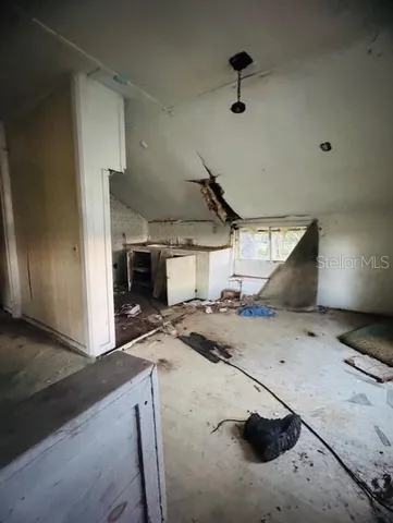 a view of a storage & utility room