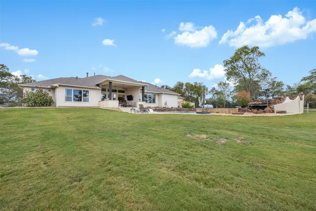 $1,299,990 | 10343 Henley Cove, Iola, TX 77861