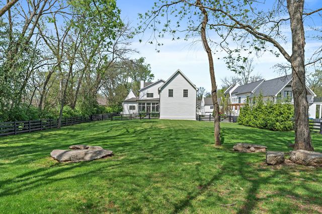 $3,000,000 | 1027 B Battery Lane, Nashville, TN 37220