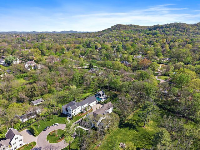 $3,000,000 | 1027 B Battery Lane, Nashville, TN 37220