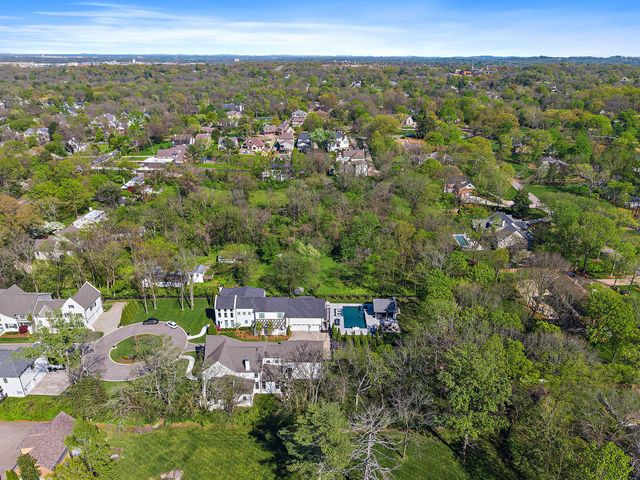 $3,000,000 | 1027 B Battery Lane, Nashville, TN 37220