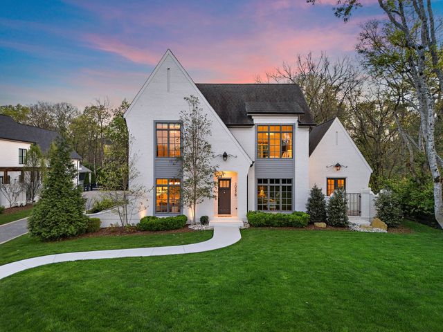 $3,000,000 | 1027 B Battery Lane, Nashville, TN 37220