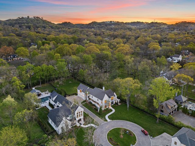 $3,000,000 | 1027 B Battery Lane, Nashville, TN 37220