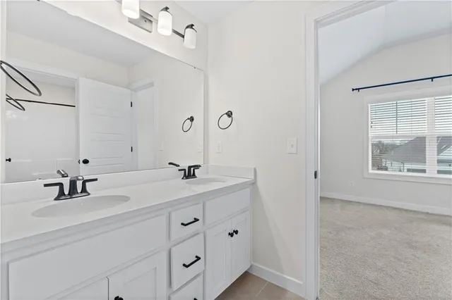 $725,000 | 334 Northwest Ambersham Drive, Lee's Summit, MO 64081