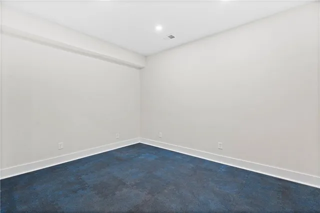 $725,000 | 334 Northwest Ambersham Drive, Lee's Summit, MO 64081