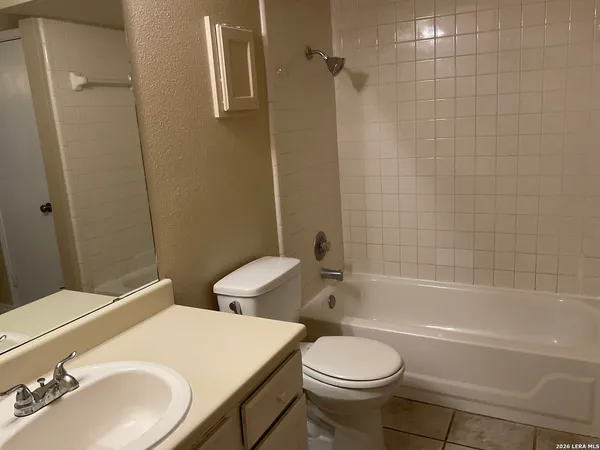 $123,000 | 5322 Medical Drive, Unit E205, San Antonio, TX 78240