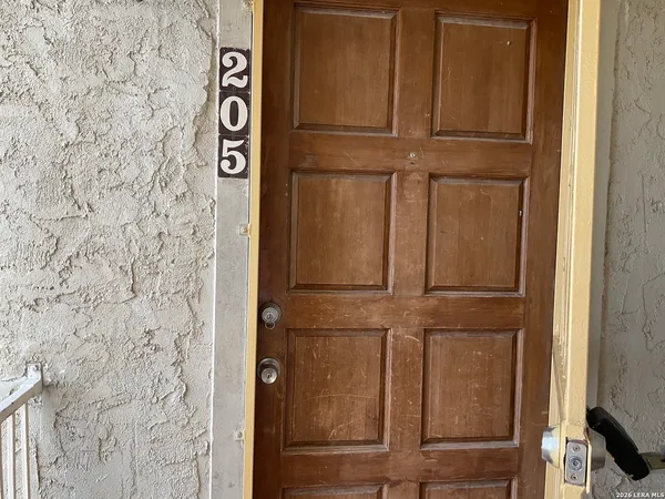 $123,000 | 5322 Medical Drive, Unit E205, San Antonio, TX 78240