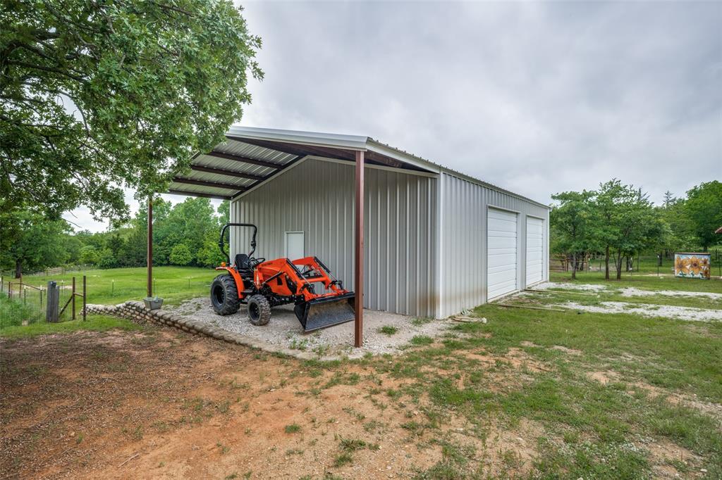 1458 Jim Harry Loop Sunset, TX 76270 - Photo 36 of 40