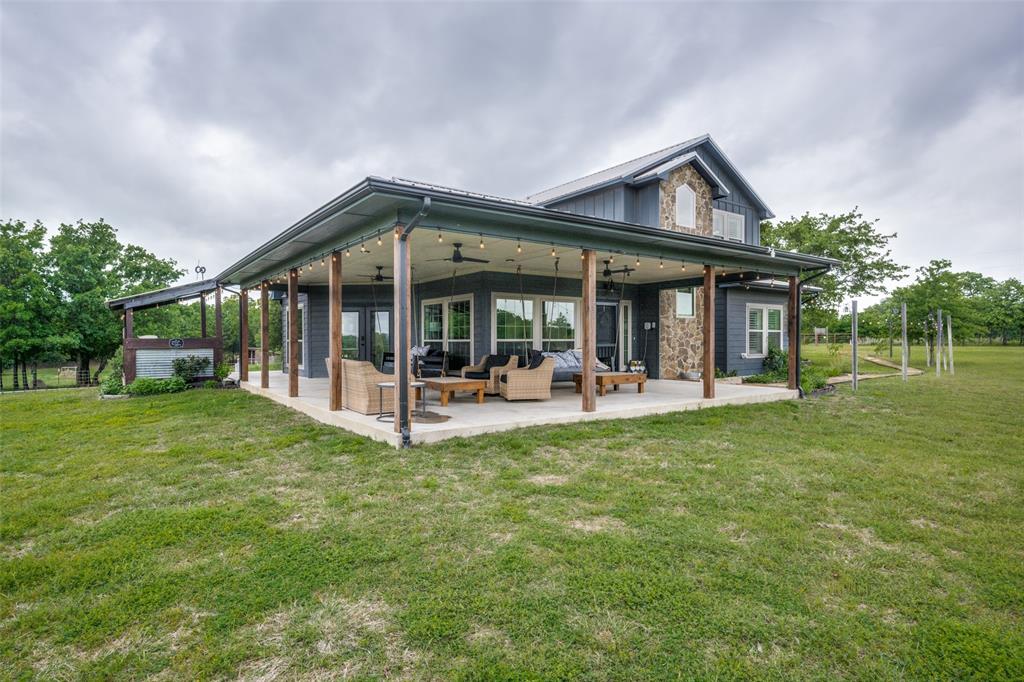 1458 Jim Harry Loop Sunset, TX 76270 - Photo 6 of 40