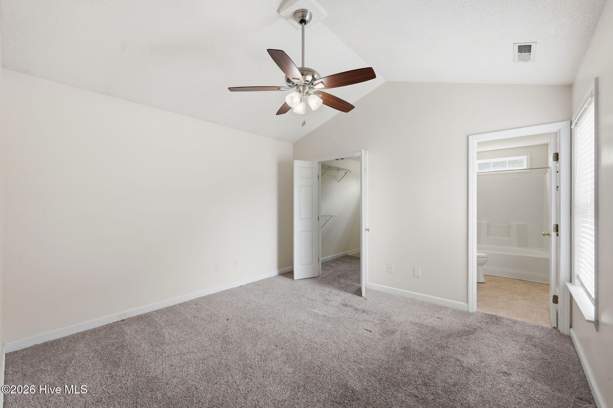 4100 Elizabeth Avenue New Bern, NC 28562 - Photo 29 of 43 15-web-or-mls-0C0A5814