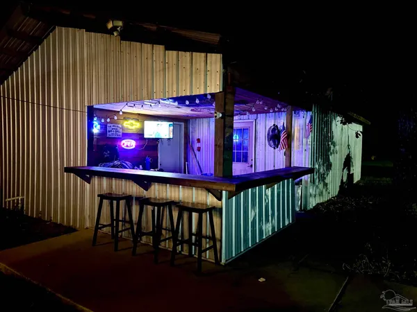 $345,000 | 1975 Homer Holland Road, Milton, FL 32570