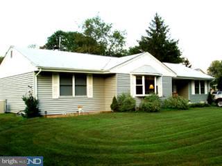 30 Highland Road Wrightstown, NJ 08562 - Photo 1 of 6