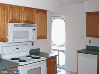 30 Highland Road Wrightstown, NJ 08562 - Photo 3 of 6