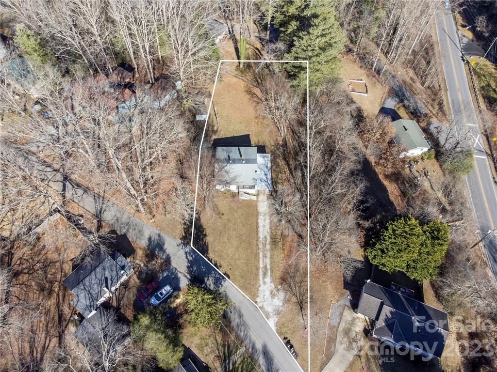 15 Rash Road Asheville, NC 28806 - Photo 8 of 34 Gallery Image 8