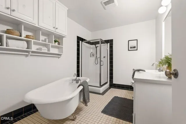 $1,100,000 | 7978 Camp Chaffee Road, Ventura, CA 93001