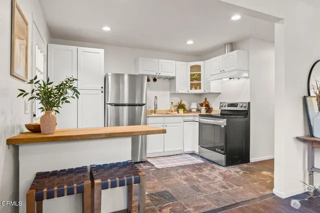 $1,100,000 | 7978 Camp Chaffee Road, Ventura, CA 93001