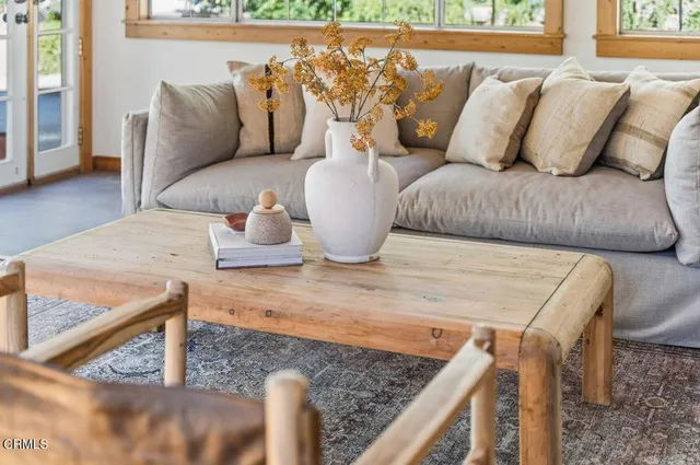 $1,100,000 | 7978 Camp Chaffee Road, Ventura, CA 93001