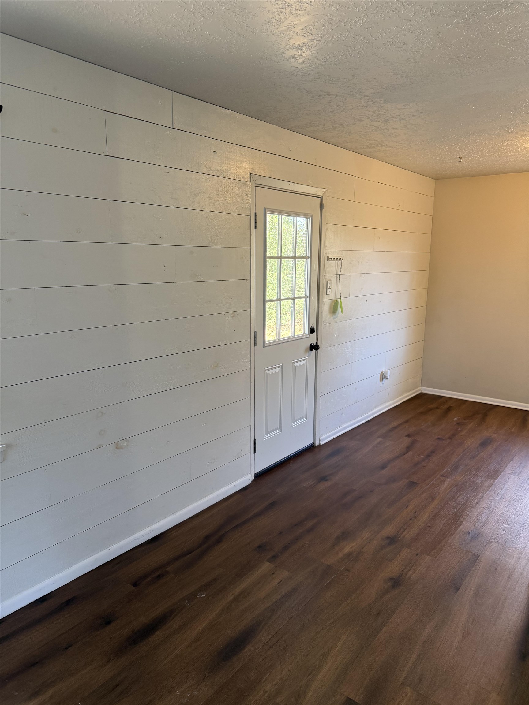 625 South 3rd Street Silsbee, TX 77656 - Photo 13 of 16