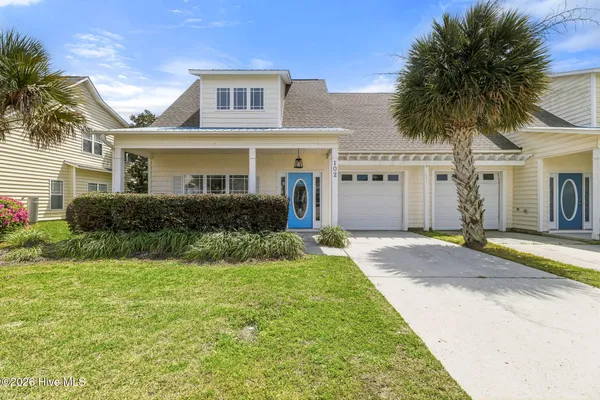 $319,900 | 102 Phoebee Court, Hampstead, NC 28443