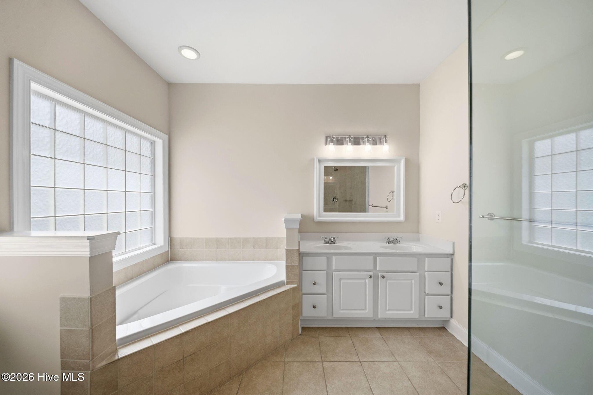 102 Phoebee Court Hampstead, NC 28443 - Photo 39 of 55 37-web-or-mls-GI - 102 Phoebe Ct - Listi