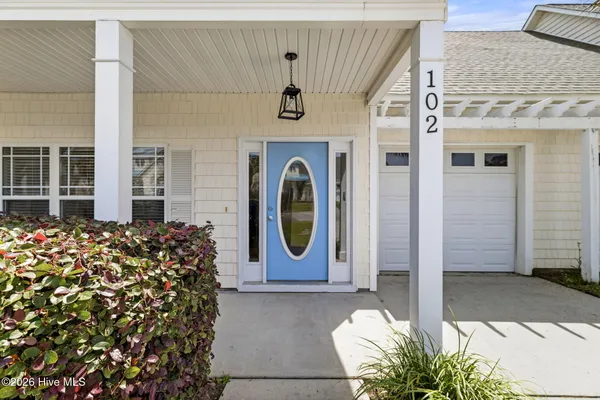 $310,000 | 102 Phoebee Court, Hampstead, NC 28443