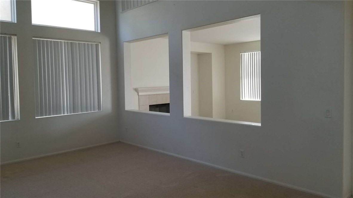 37239 Winged Foot Road Beaumont, CA 92223 - Photo 4 of 10