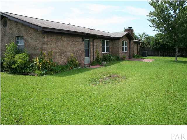 5955 Keystone Road Pensacola, FL 32504 - Photo 19 of 19 Spacious back yard