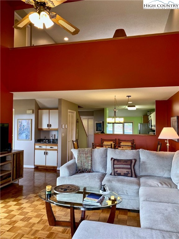 129 Knob Road, Unit 5 Blowing Rock, NC 28605 - Photo 23 of 49 Gallery Image 23