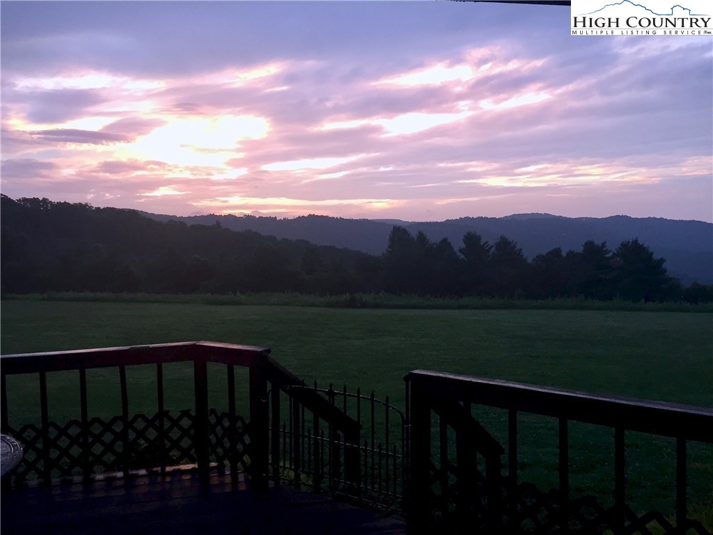 129 Knob Road, Unit 5 Blowing Rock, NC 28605 - Photo 48 of 49 Gallery Image 48