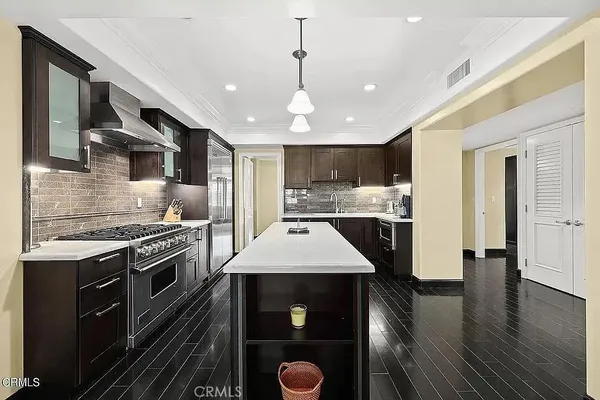 $5,600 | 155 Cordova Street, Pasadena, CA 91105